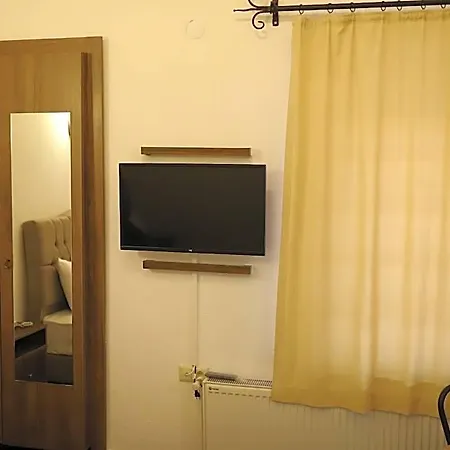 Hotel Fibar Zincirlihan